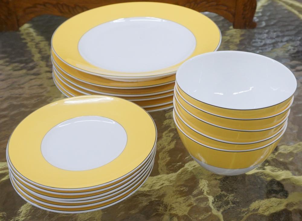 EIGHTEEN-PIECE LENOX PORCELAIN