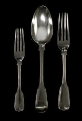 Eighteen-Piece Set of Early Vi