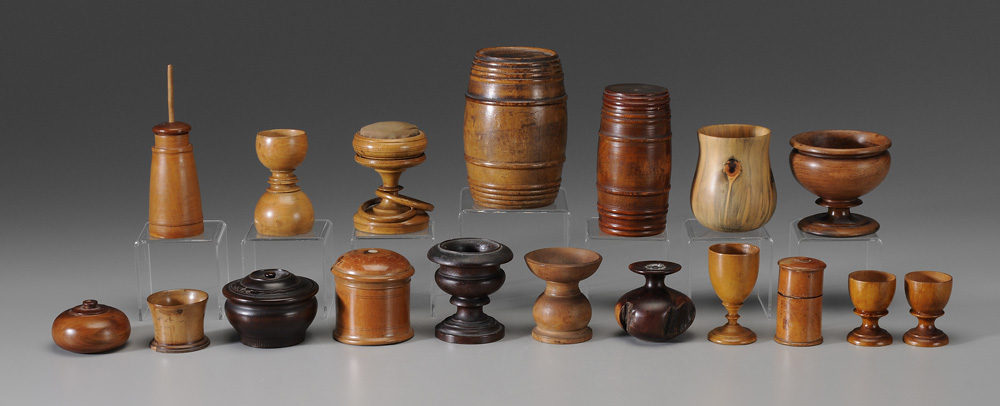 Eighteen Pieces Treenware