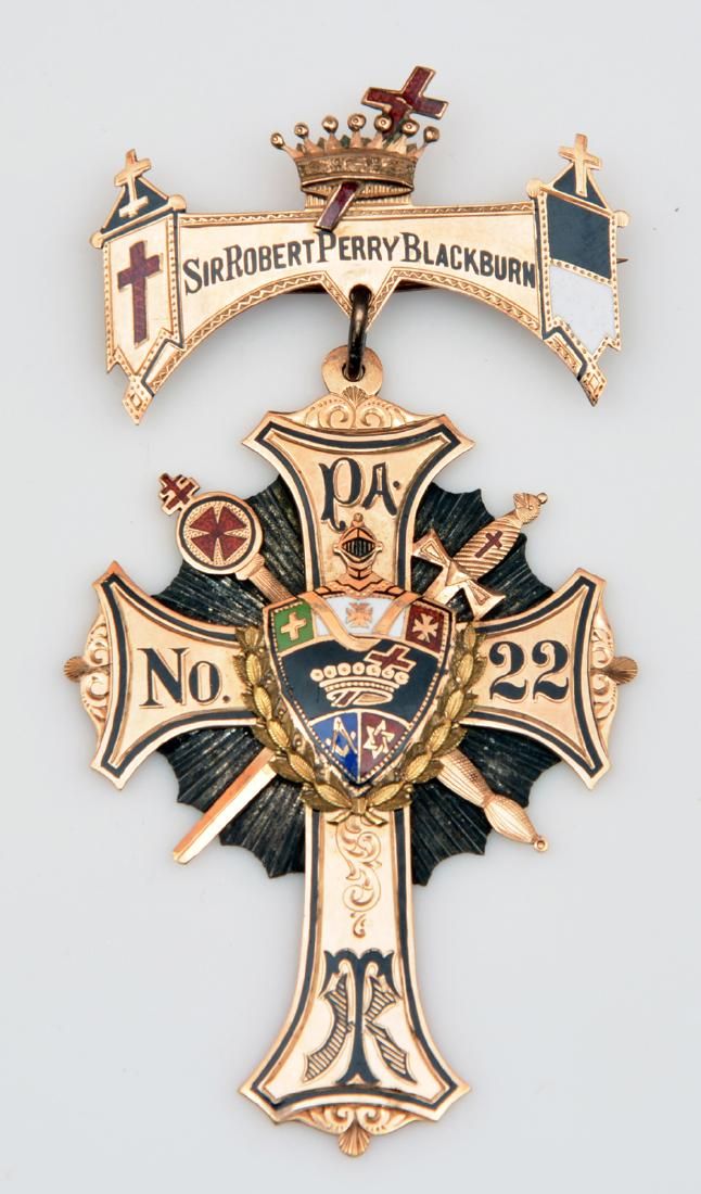 ELABORATE 14KT GOLD MASONIC