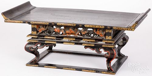 ELABORATE LACQUERED PRAYER STAND