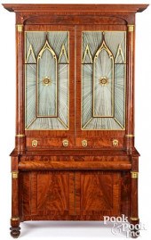 ELABORATE NEW YORK CLASSICAL D