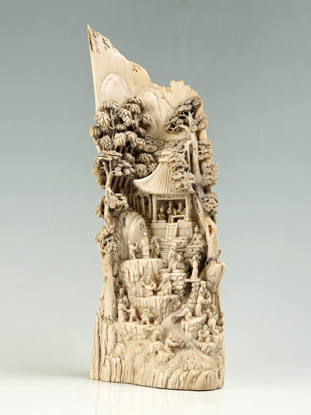 ELABORATELY CARVED IVORY JAPANESE