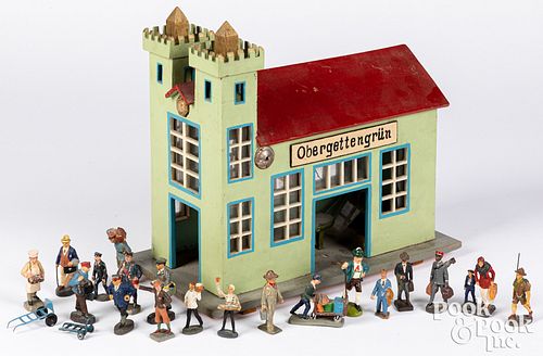 ELASTOLIN COMPOSITION TRAIN FIGURES