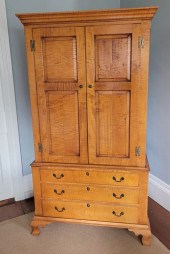 ELDRED WHEELER CHIPPENDALE STY