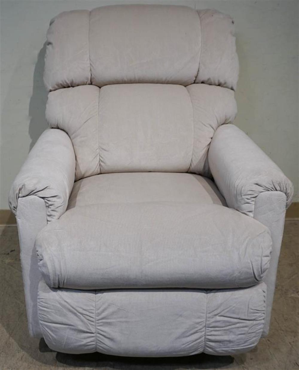 ELECTRIC UPHOLSTERED LIFT