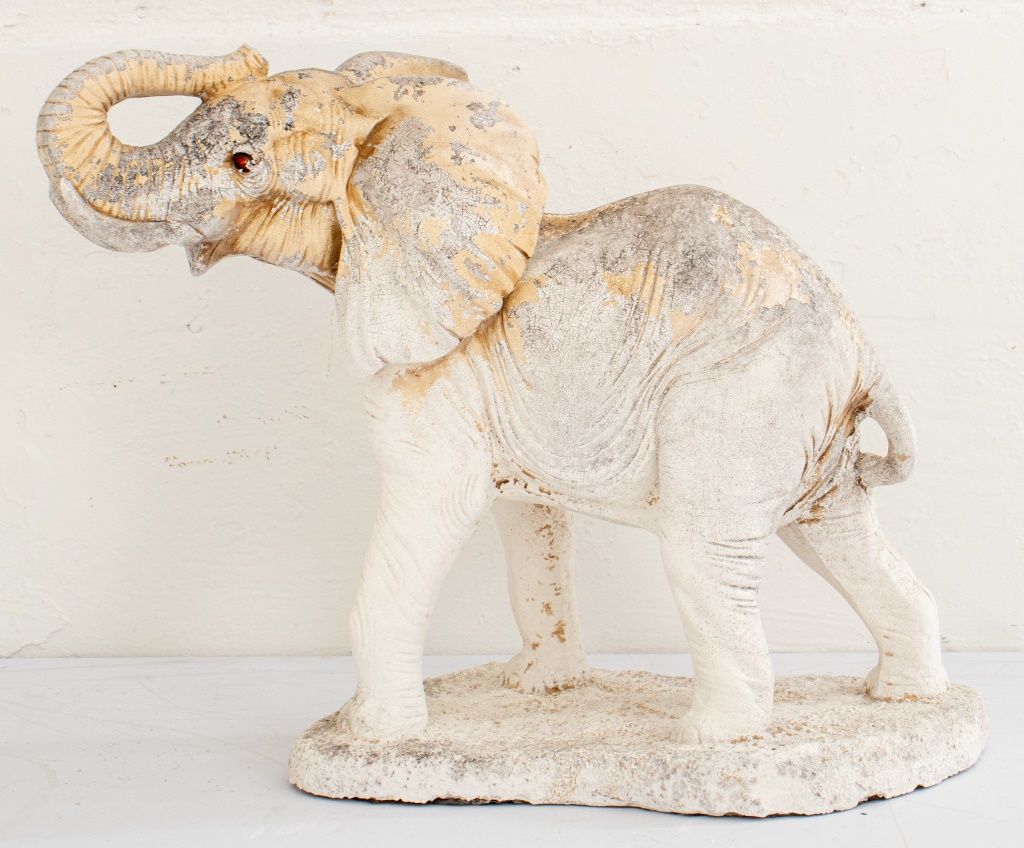 ELEPHANT CEMENT LAWN ORNAMENT