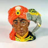 ELEPHANT TRAINER D6856 (HIGBEE
