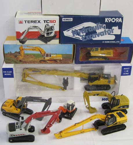 ELEVEN DIECAST SCALE MODELS OF