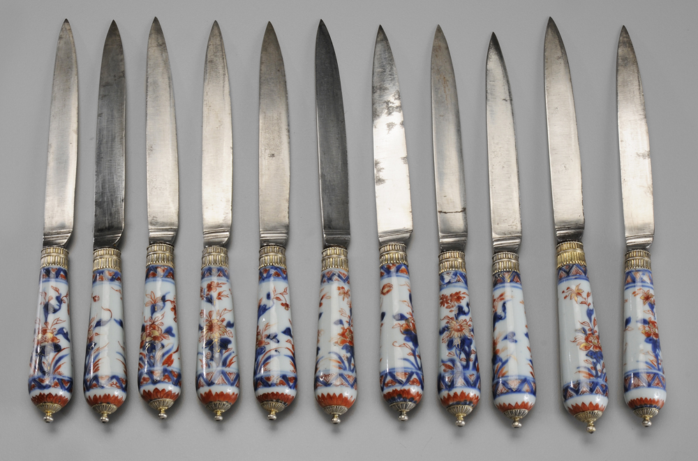 Eleven Porcelain-Handle Knives