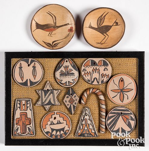 ELEVEN SANTO DOMINGO PUEBLO POTTERY