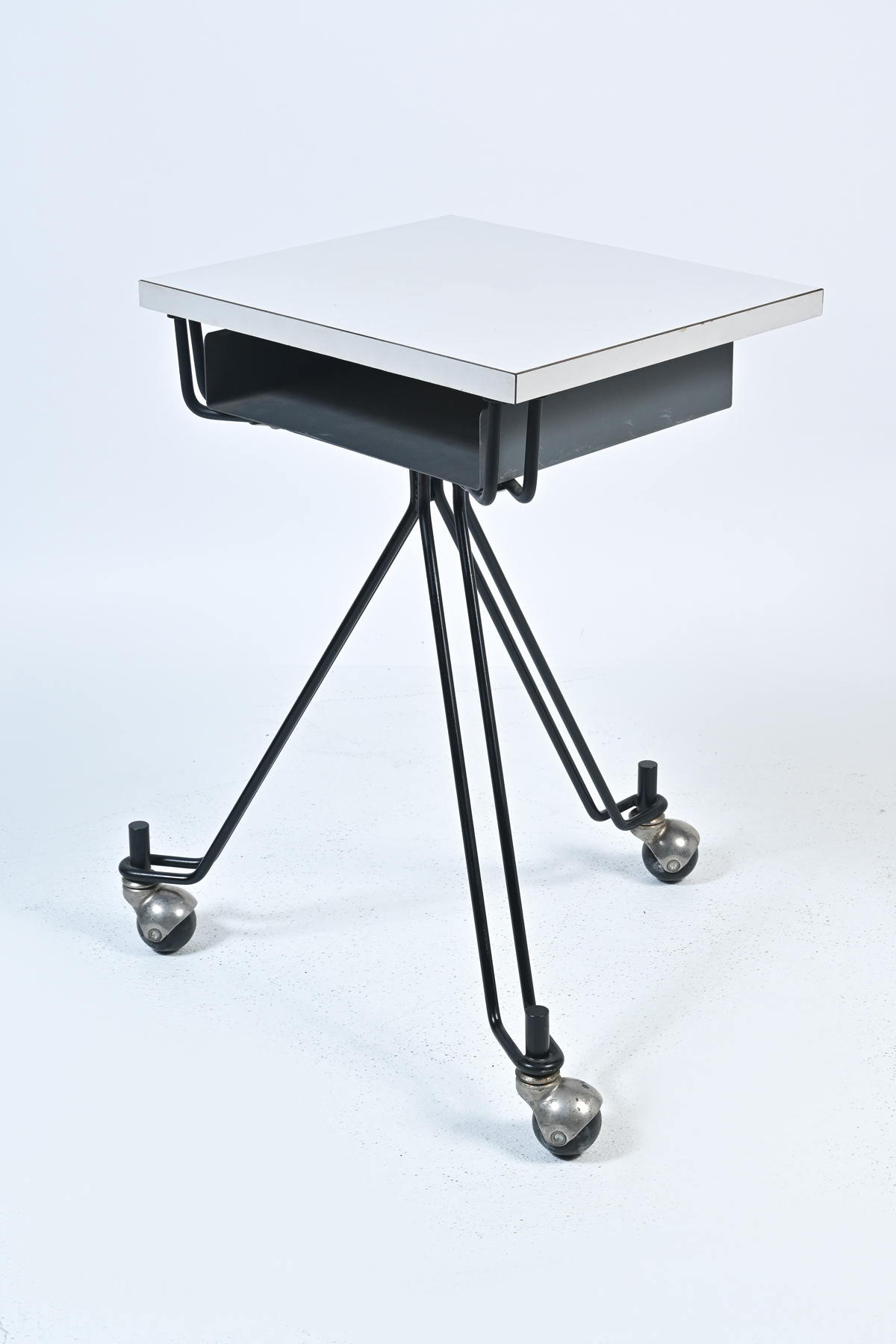 ELIOT NOYES IBM TABLE: Telephone