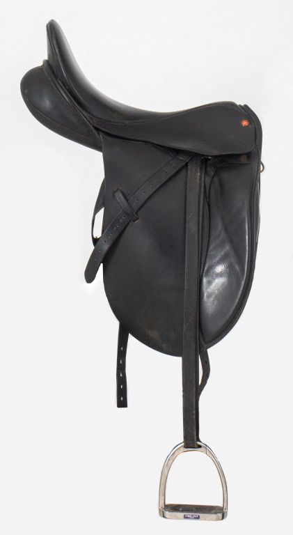 "ELITE" BLACK LEATHER SADDLE