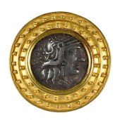 ELIZABETH LOCKE 18KT. BROOCHan