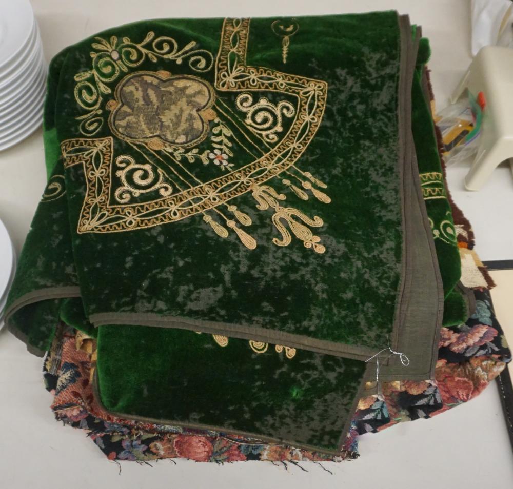 EMBROIDERED GREEN VELVET TABLE