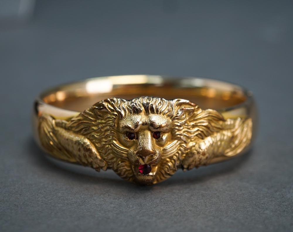 EMCO GOLD FILLED 'LION' BANGLE
