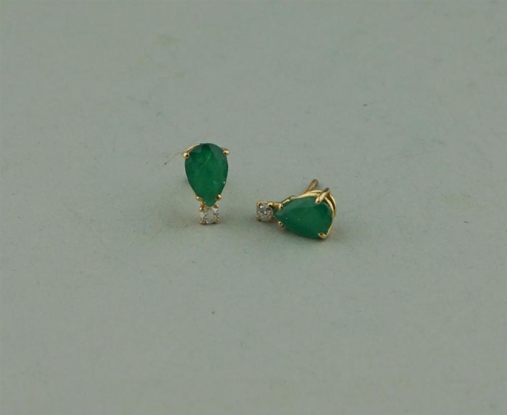 EMERALD AND DIAMOND EARRINGSEMERALD