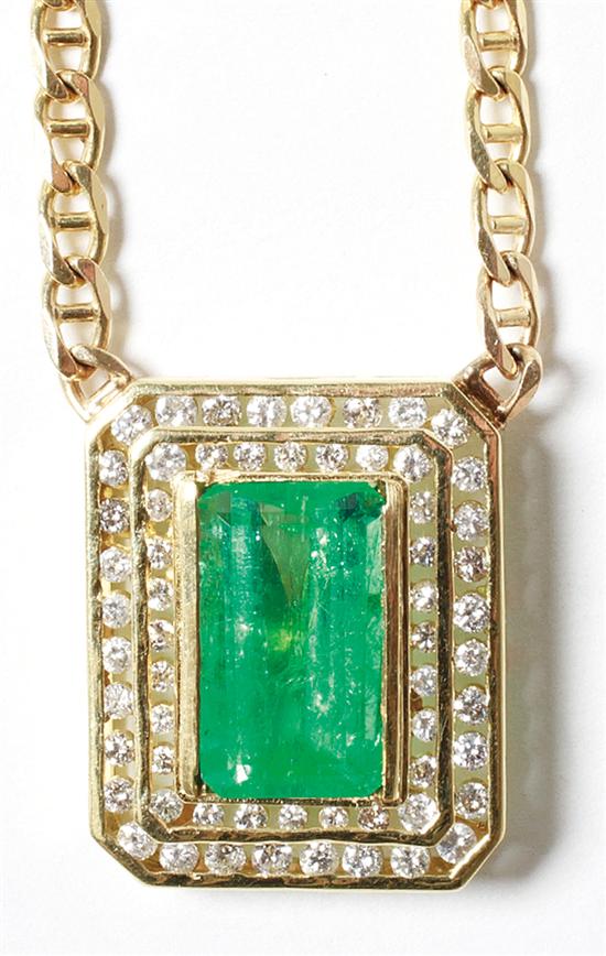 Emerald and diamond pendant