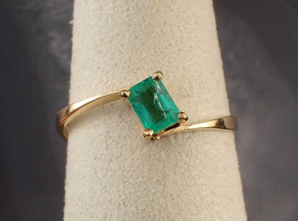 EMERALD AND EIGHTEEN KARAT YELLOW