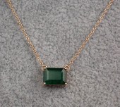 EMERALD AND FOURTEEN KARAT ROS