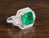 EMERALD, DIAMOND AND GOLD RING