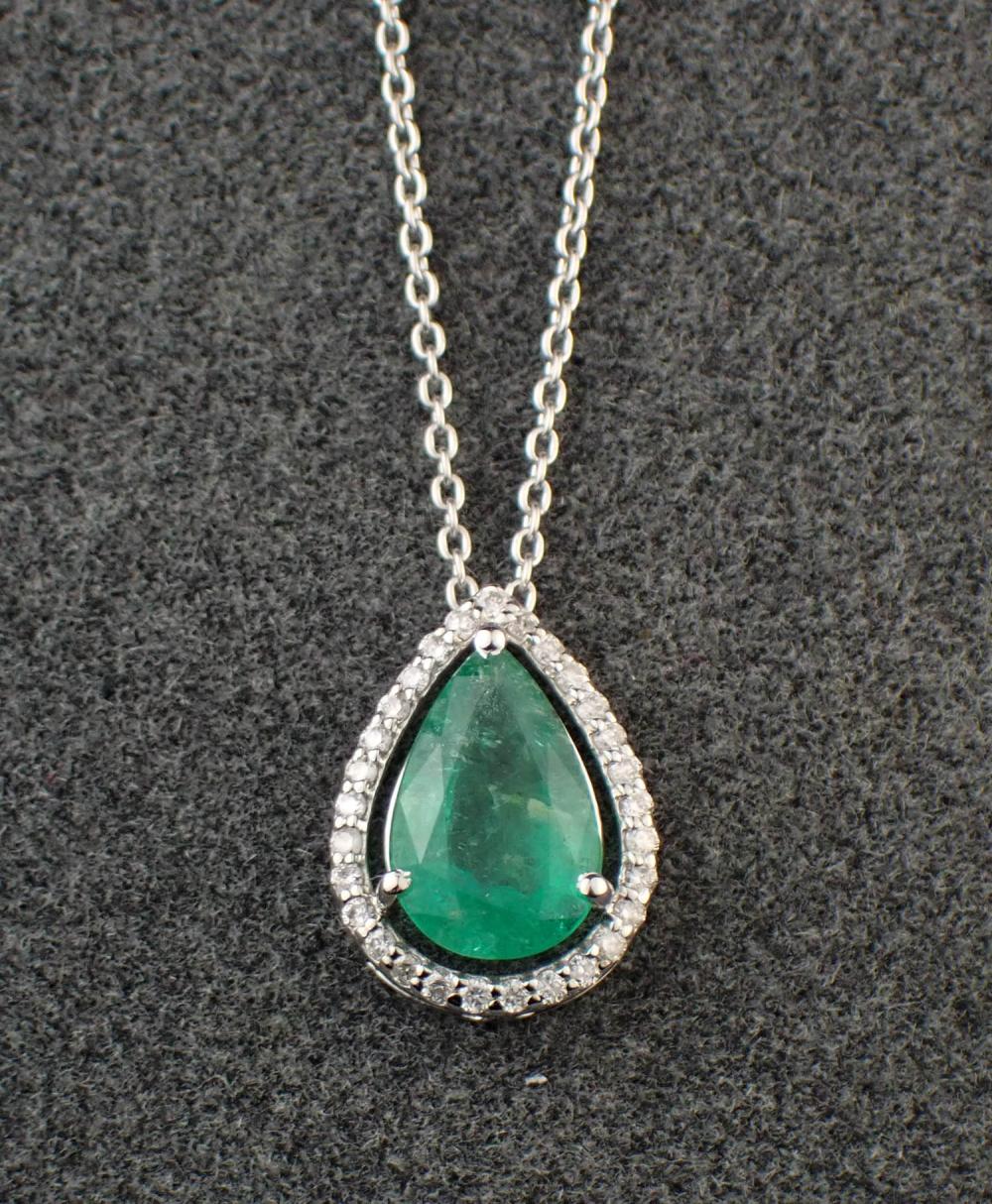 EMERALD, DIAMOND AND WHITE GOLD