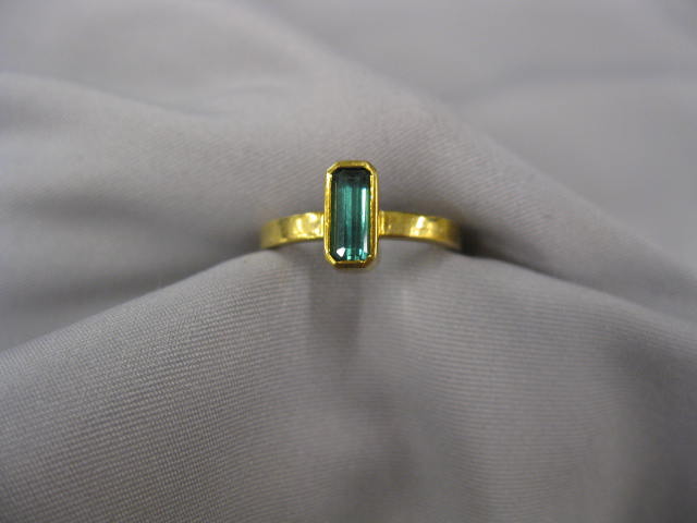 Emerald Ring rectangular .30
