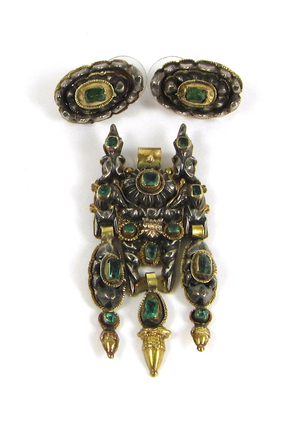 EMERALD, SILVER AND YELLOW GOLD