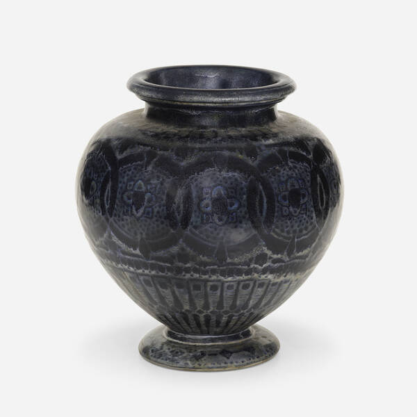 Emile Decoeur. Vase. c. 1915,