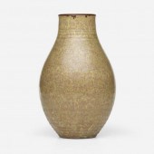 Emile Decoeur. Vase. c. 1930,