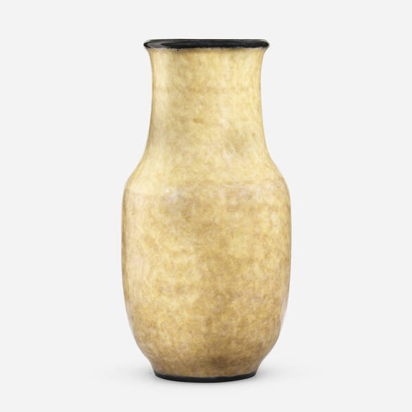 Emile Decoeur. Vase. c. 1930,