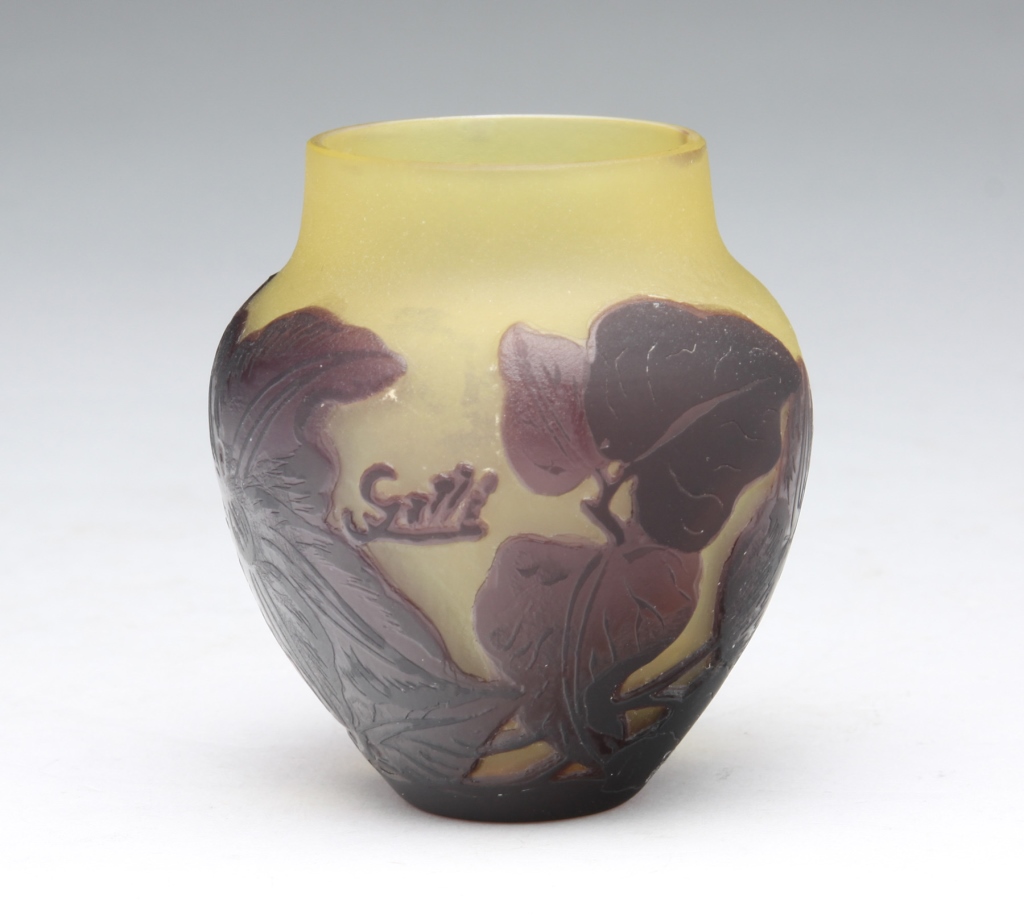 EMILE GALLE CAMEO CABINET VASE.
