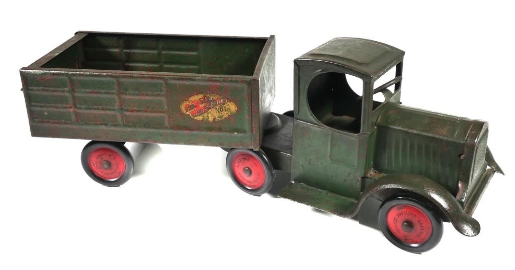 EMMETTS TOY CORP 1930 PRESSED STEEL