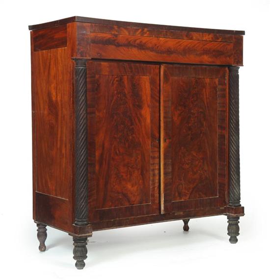 EMPIRE CLASSICAL SIDEBOARD. 