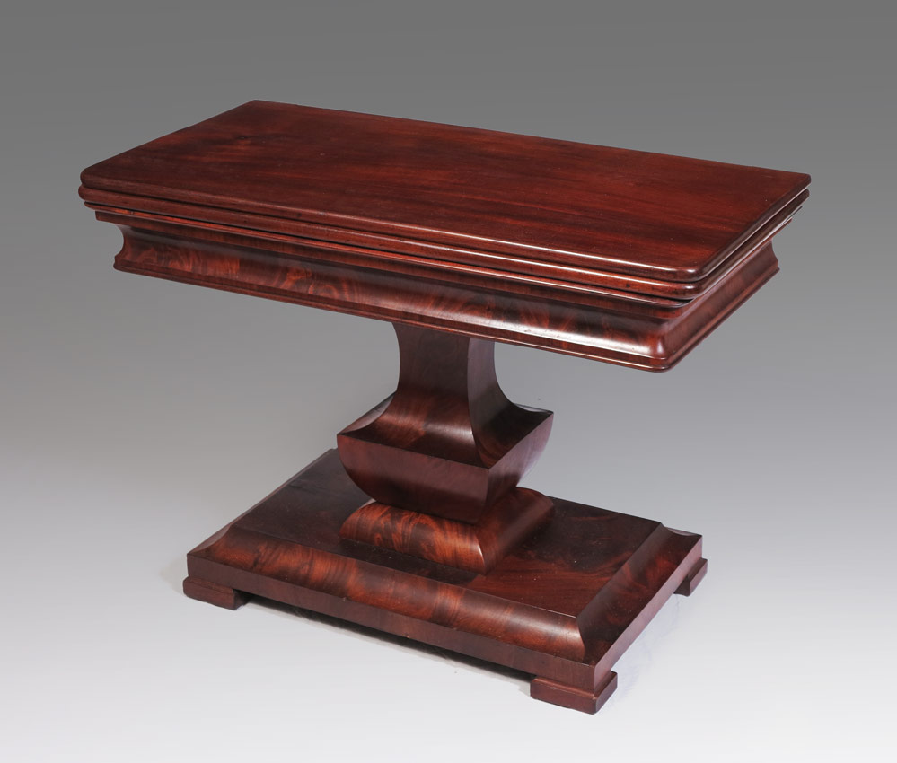 EMPIRE STYLE FLAME GRAIN MAHOGANY