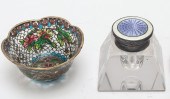 ENAMEL ACCESSORY ASSORTMENT IN