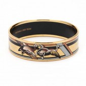 ENAMEL BANGLE BRACELET, MICHAE