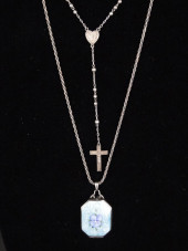 ENAMEL PENDANT AND ROSARY BEAD