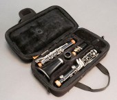 ENCASED AMERICAN CLARINET WITH