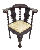 ENGLISH 19TH CENTURY CARVED CO