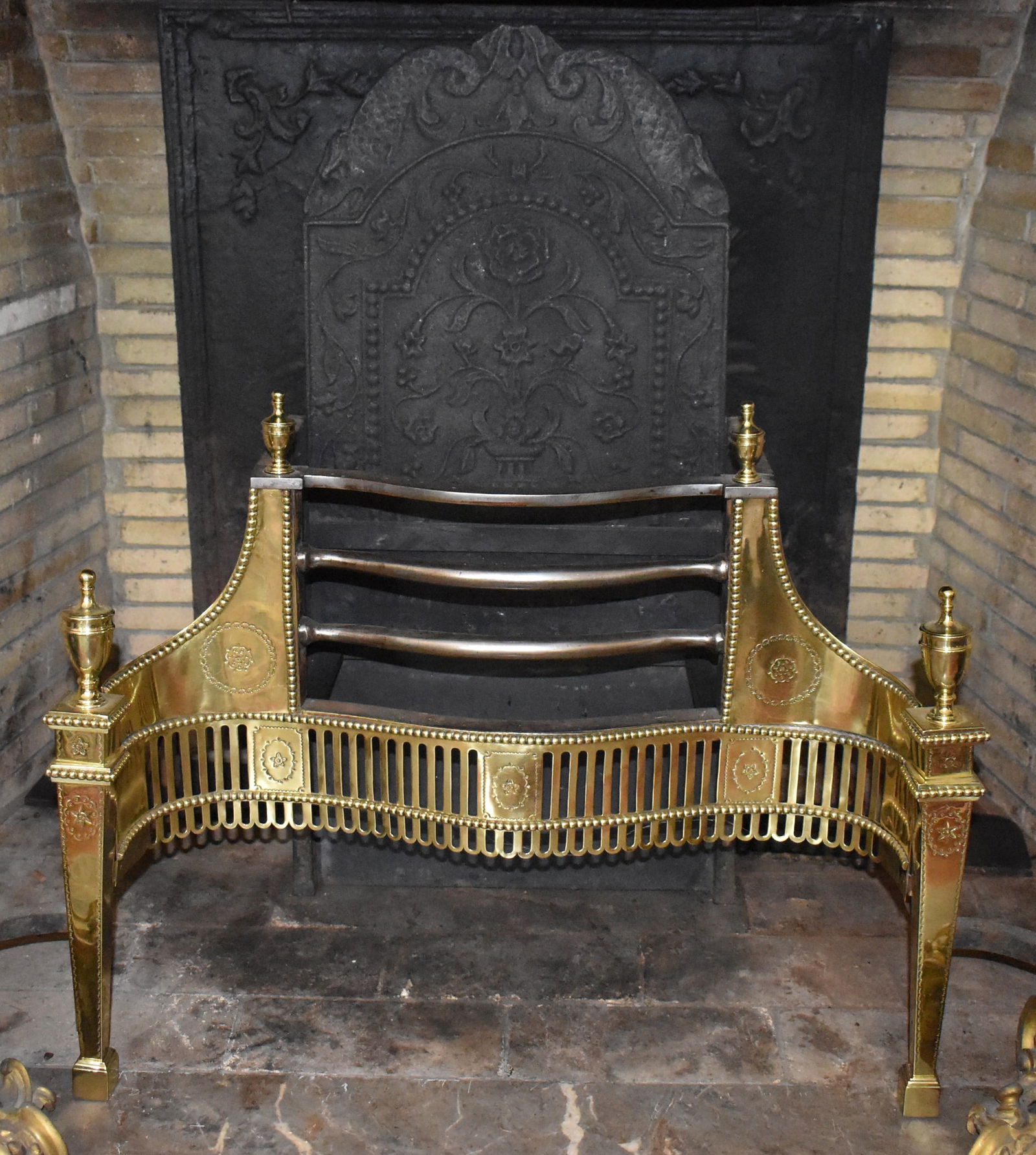 ENGLISH ADAMS PERIOD BRASS