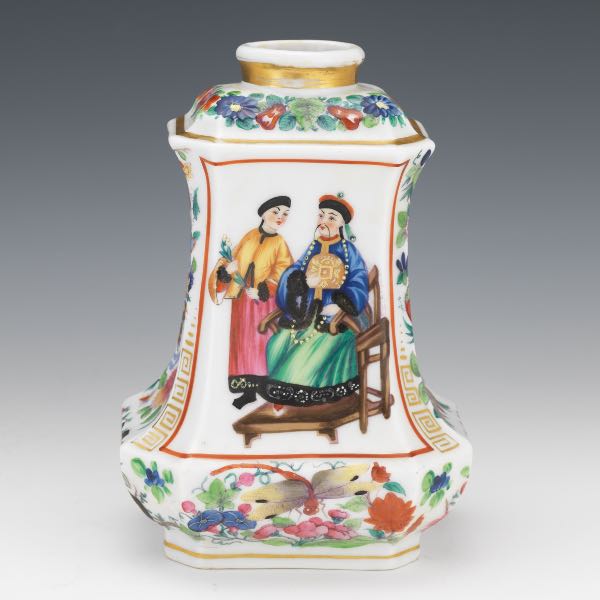 ENGLISH ANTIQUE CHINOISERIE