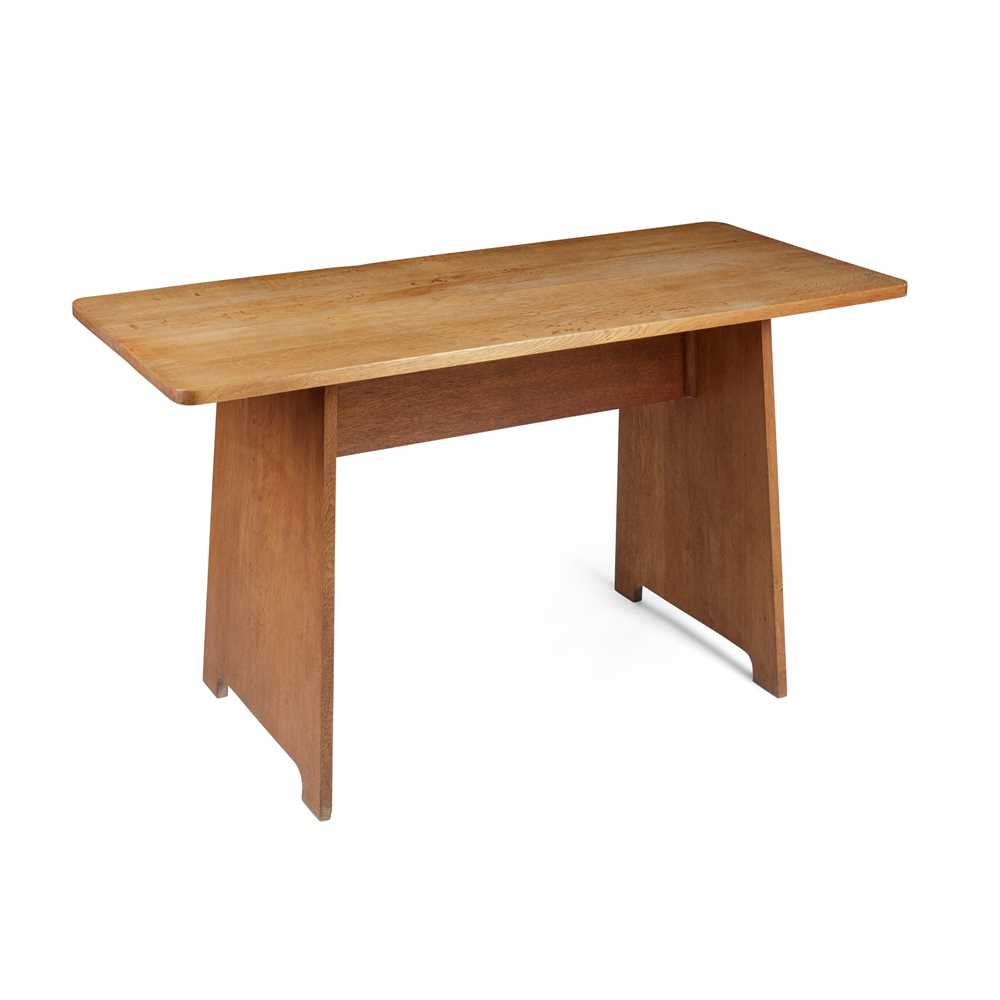 ENGLISH ARTS & CRAFTS CENTRE TABLE,