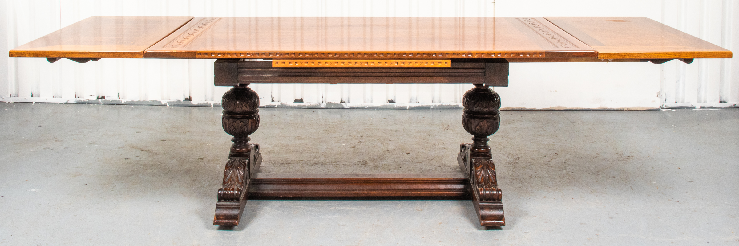 ENGLISH BAROQUE STYLE EXTENSION