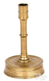 ENGLISH BRASS CANDLESTICK, 15T