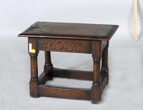ENGLISH CARVED OAK JOINT