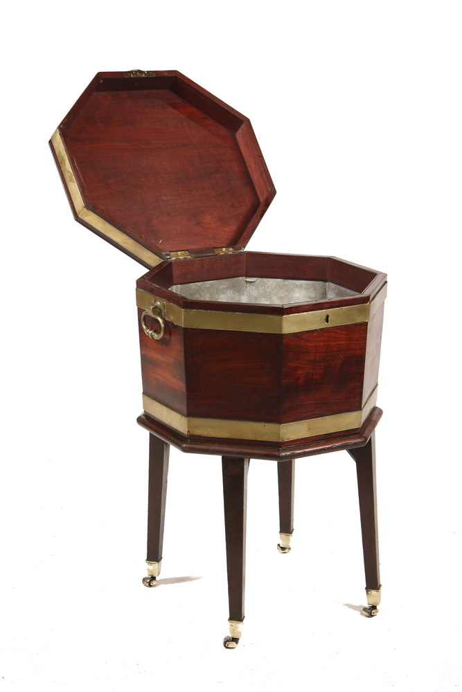ENGLISH CELLARETTE - George III