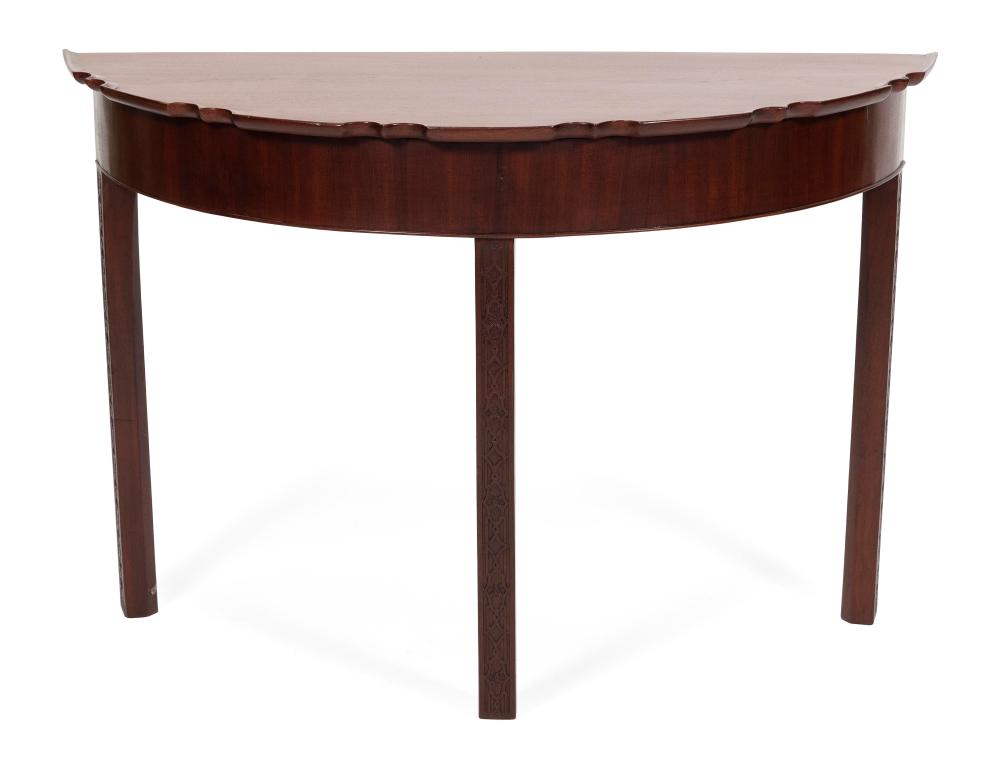ENGLISH CHINESE CHIPPENDALE