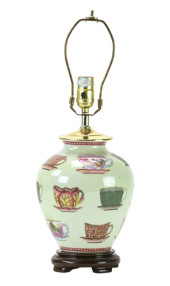 ENGLISH CHINOISSERIE STYLE HAN