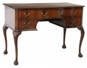 ENGLISH CHIPPENDALE STYLE MAHO